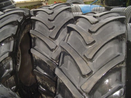 Селскостопански  гуми за трактор 480 70 R 30 